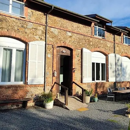 Casa de Férias Grande Maison Familiale La Bastide Du Puech