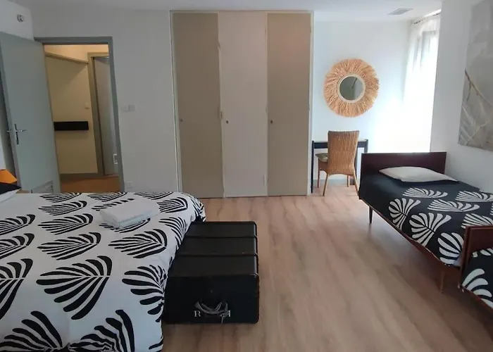 Grande Maison Familiale La Bastide Du Puech בית נופש